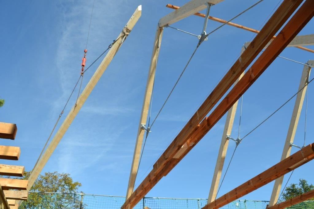 Foto vom Bau eines Dachs