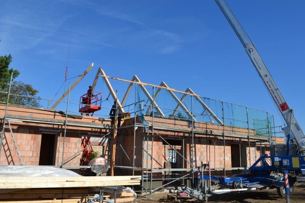 Neubau vom Haus und Dach