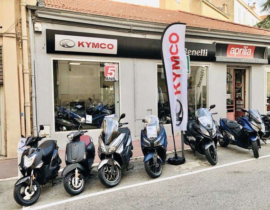 Motos scooters à Cannes Evolution 2 Roues