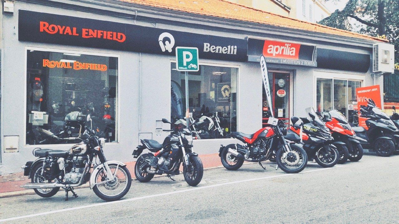 Evolution 2 Roues concessionnaire motos et scooters à Cannes