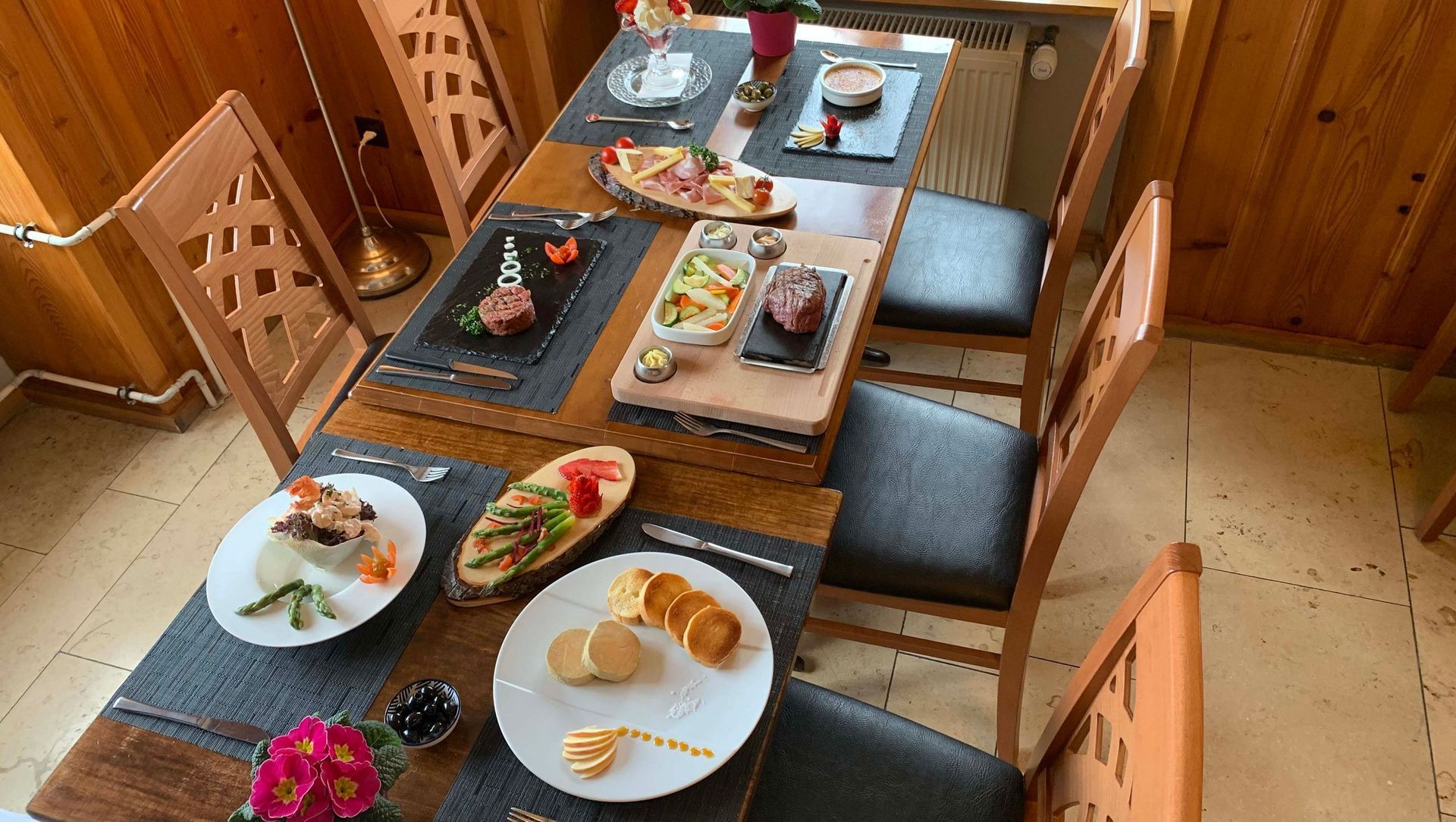 L'Auberge du Chasseur - Restaurant à Fenin - Neuchâtel