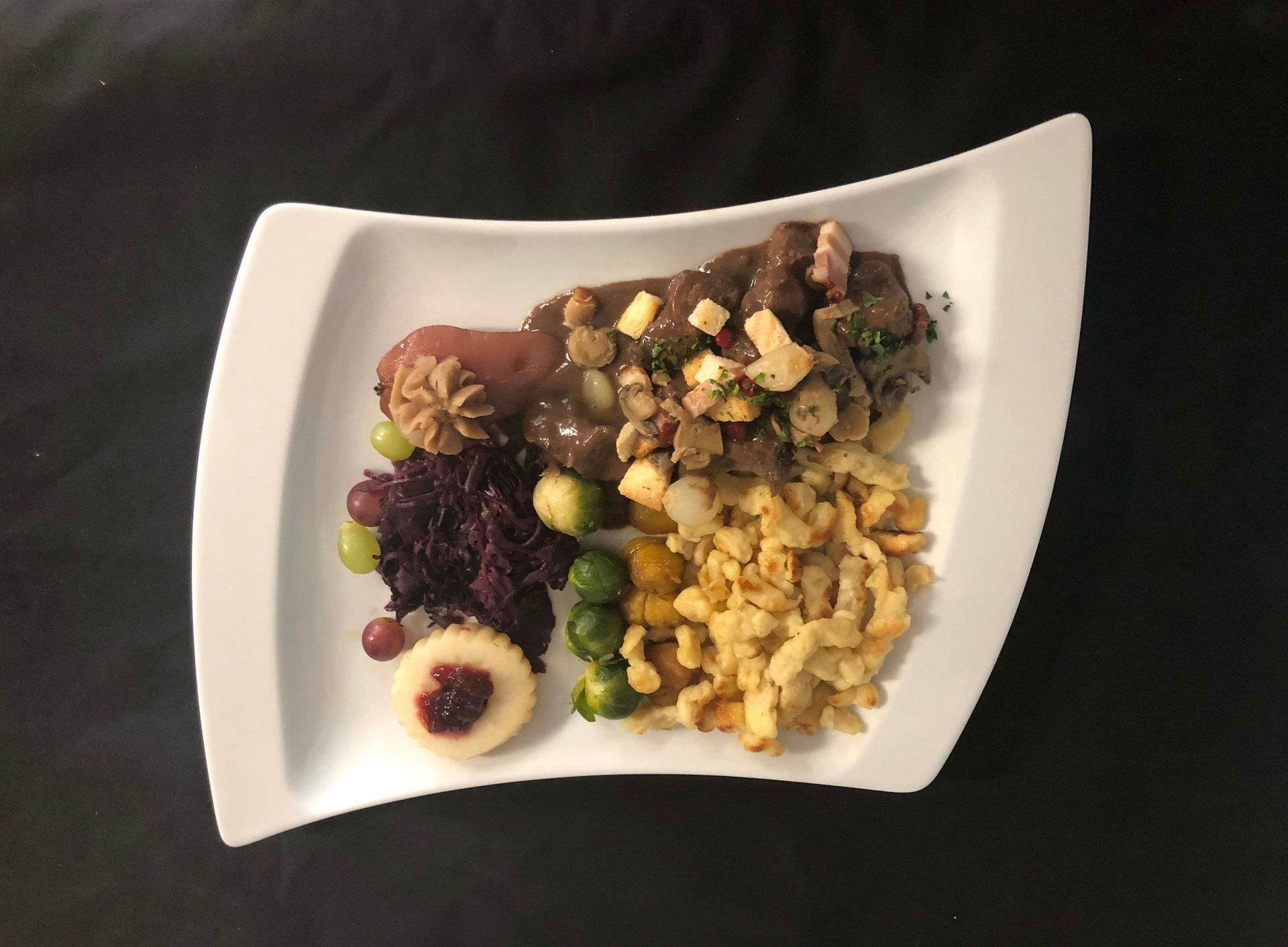 L'Auberge du Chasseur - Restaurant à Fenin - Neuchâtel