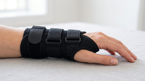 Atelle orthopédique poignet