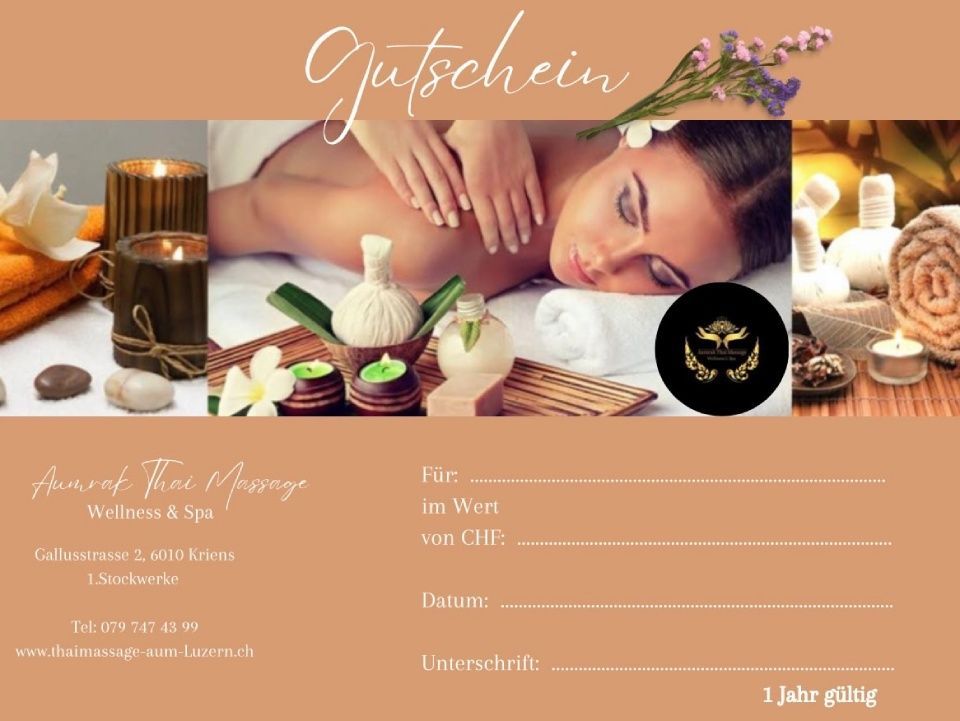 Flyer für ein Wellness-Spa mit einer Frau, die neben Kerzen, Steinen, Blumen und Massageölen auf einem sanft beigen Hintergrund liegt