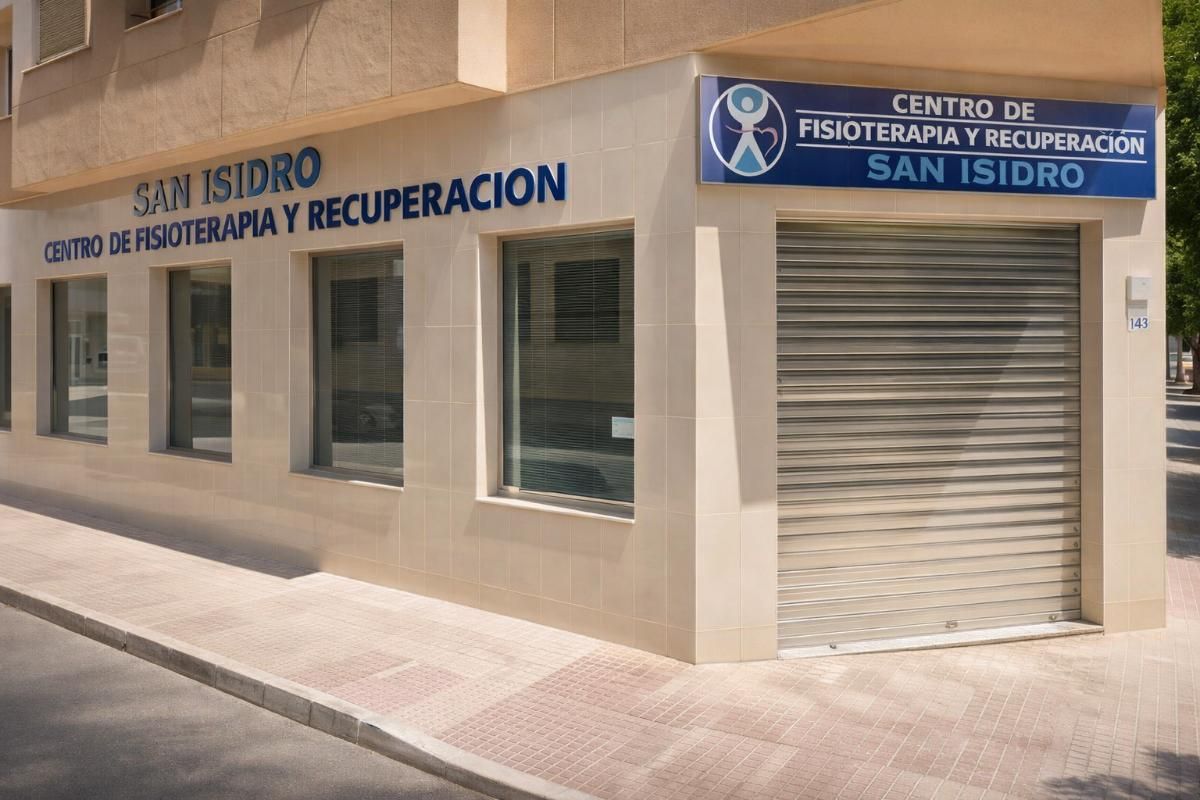 Exterior del centro de fisioterapia y recuperación