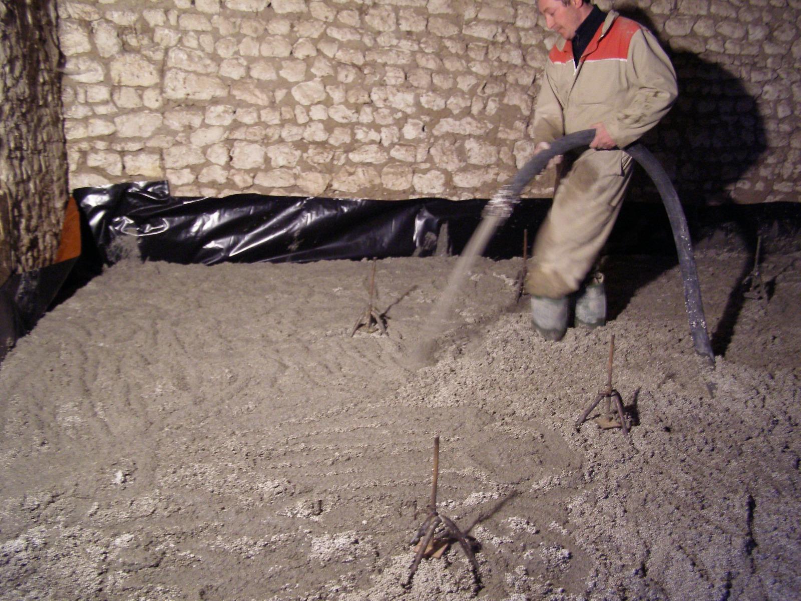 Béton Allégé le ravoirage des planchers dans les greniers