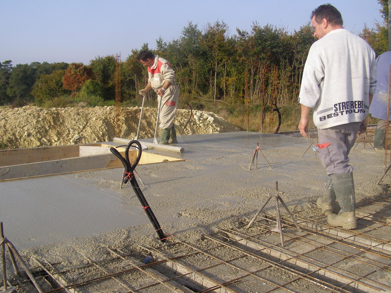 Béton Auto Nivelant