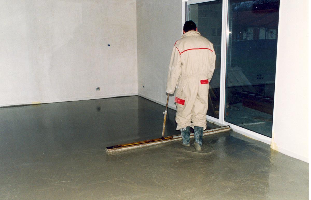 Chape Fluide Ciment sur plancher chauffant électrique