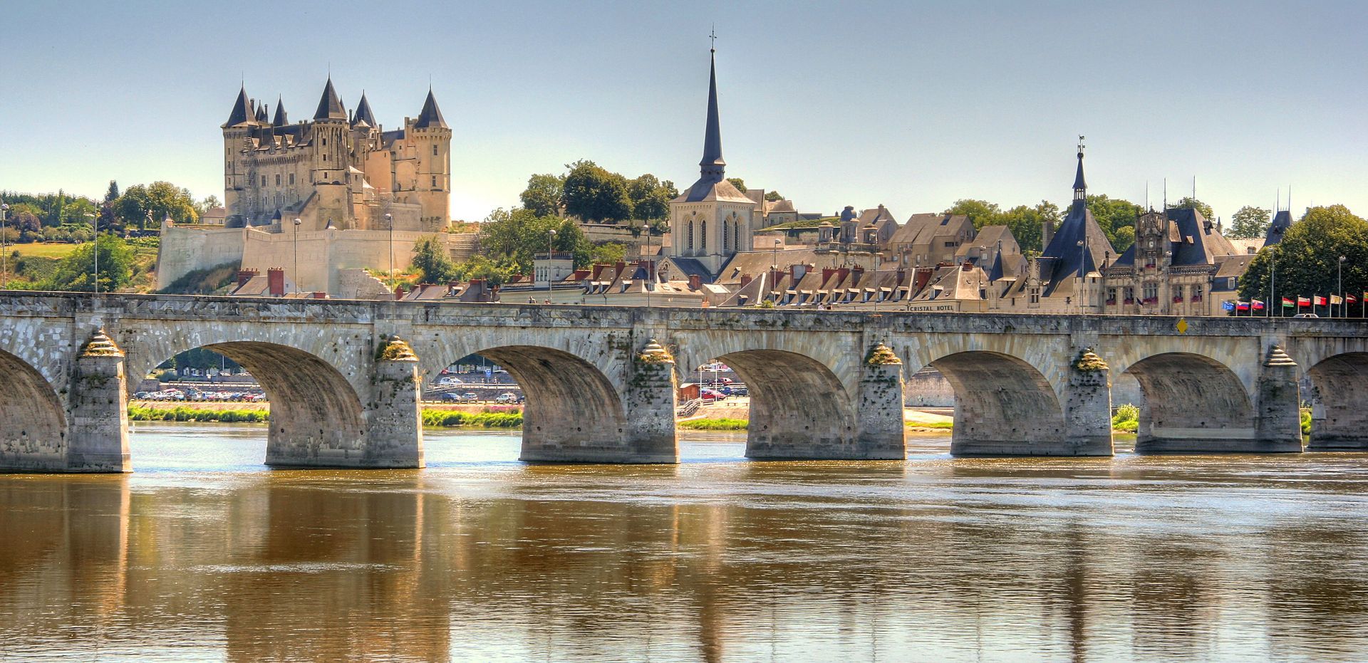 Un pont à Saumur.