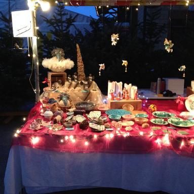 2-ARTIG AM WEIHNACHTSMARKT