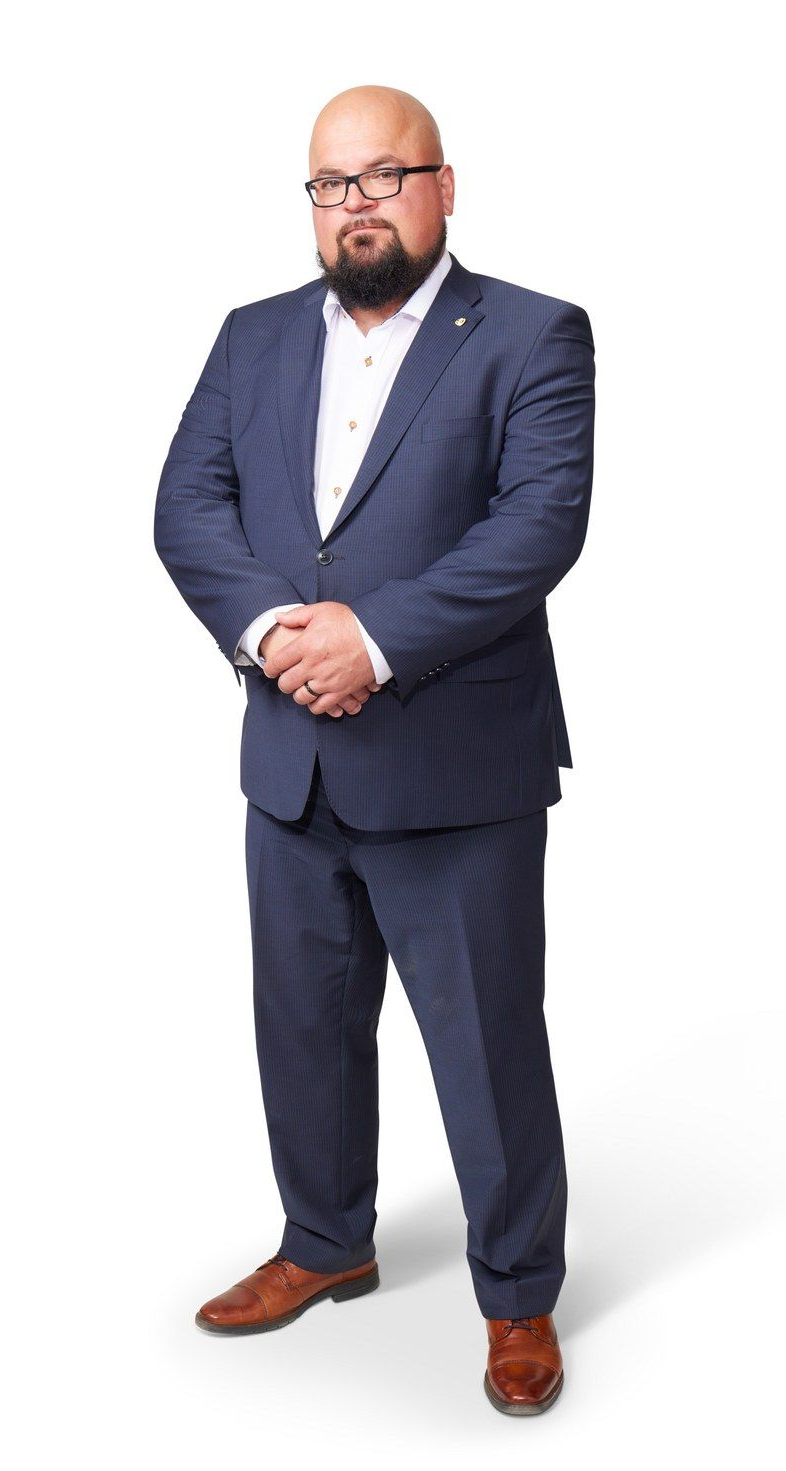 Luo Alt-tekstitunnisteet hakukoneoptimointia ja saavutettavuutta varten.