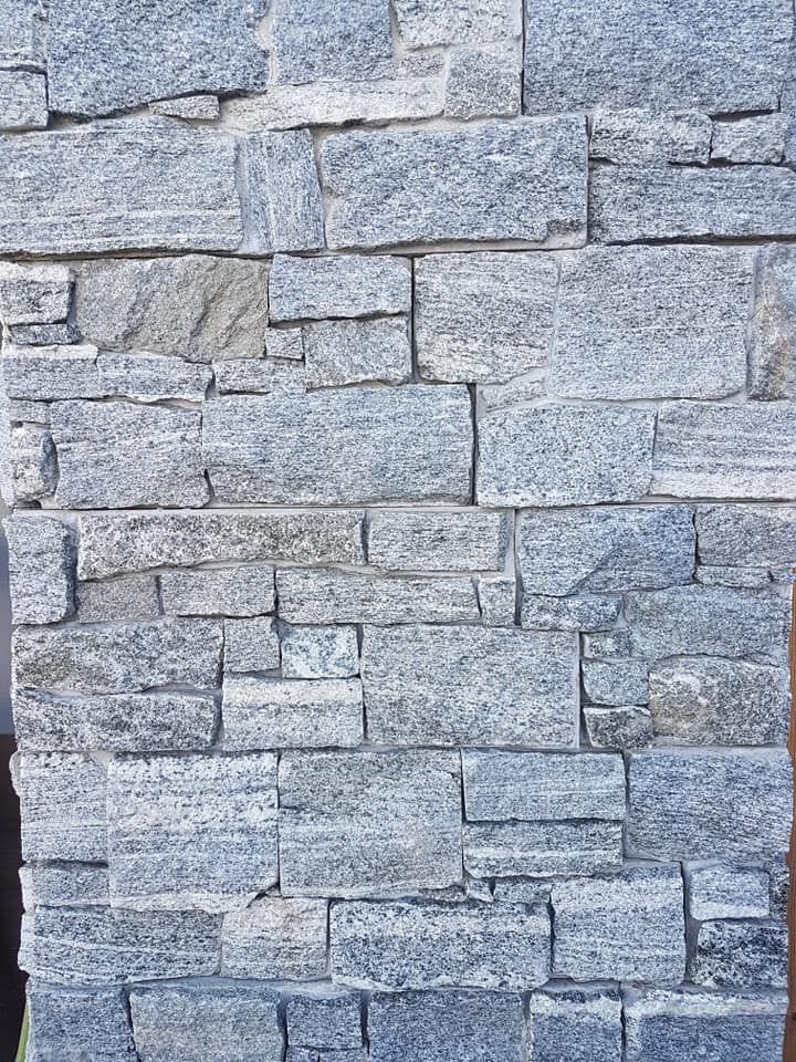 R.V. Rénovation - carrelage - parquet - maçonnerie - peinture et nettoyage