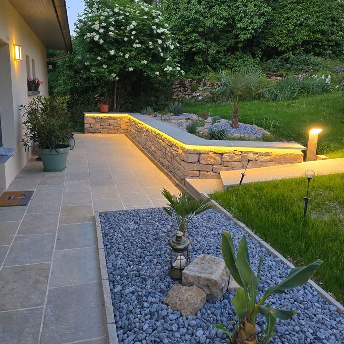 Muret et aménagement extérieur
