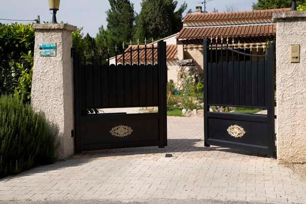 Portail traditionnel