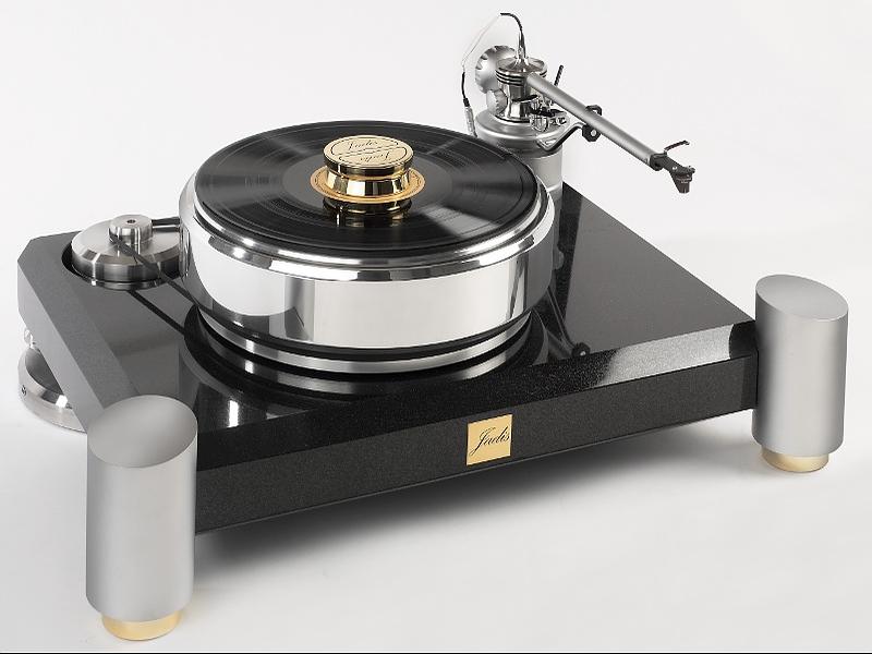 Tourne disque jadis noir