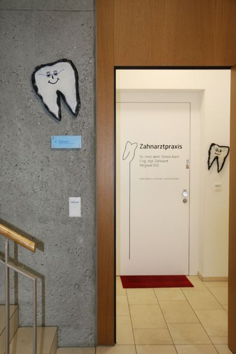 Zahnarztpraxis Koch Eingangsbereich