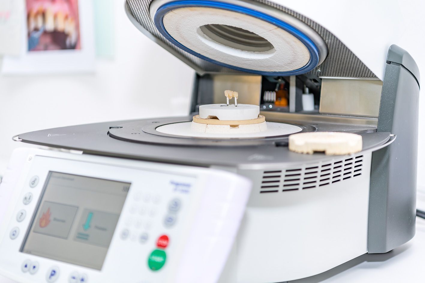 Labor für Zahntechnik - dental technik claudia meier in Kriens