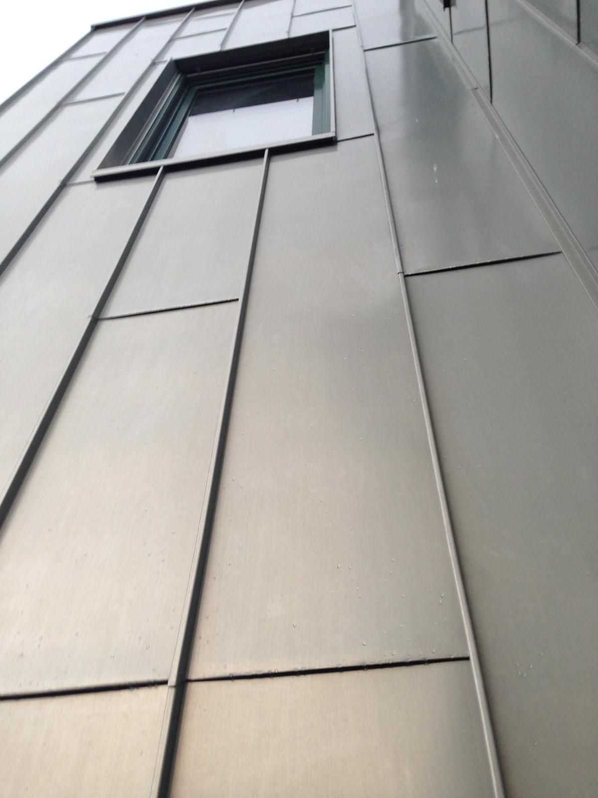 Dach mit Dachfenster