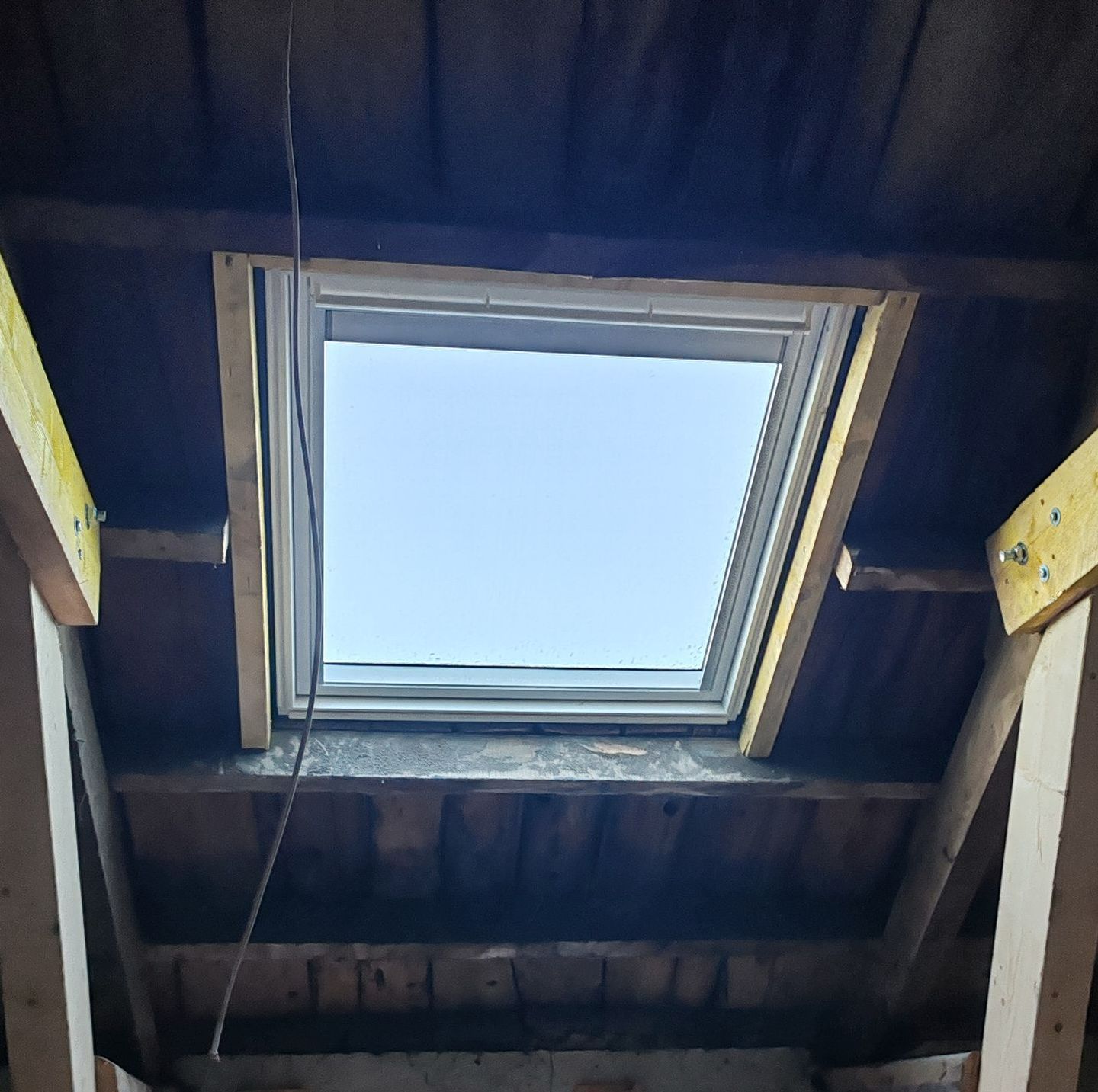 Fenêtre de toit vue du dessous