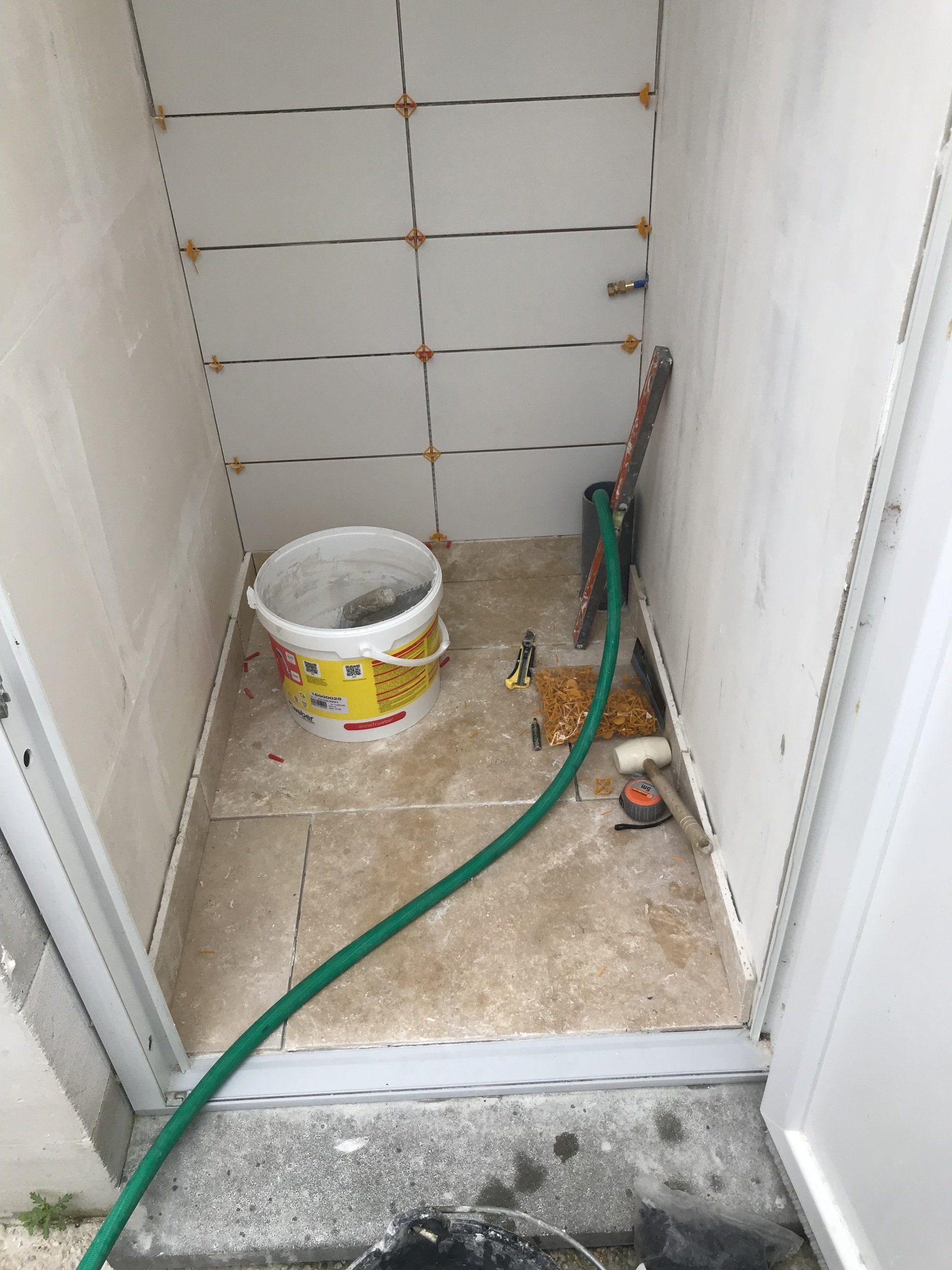 Pose de douche à l'italienne