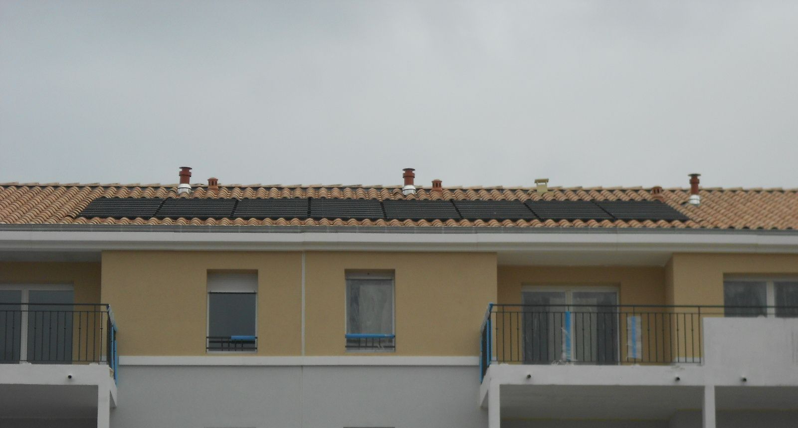 Panneaux solaires sur une résidence