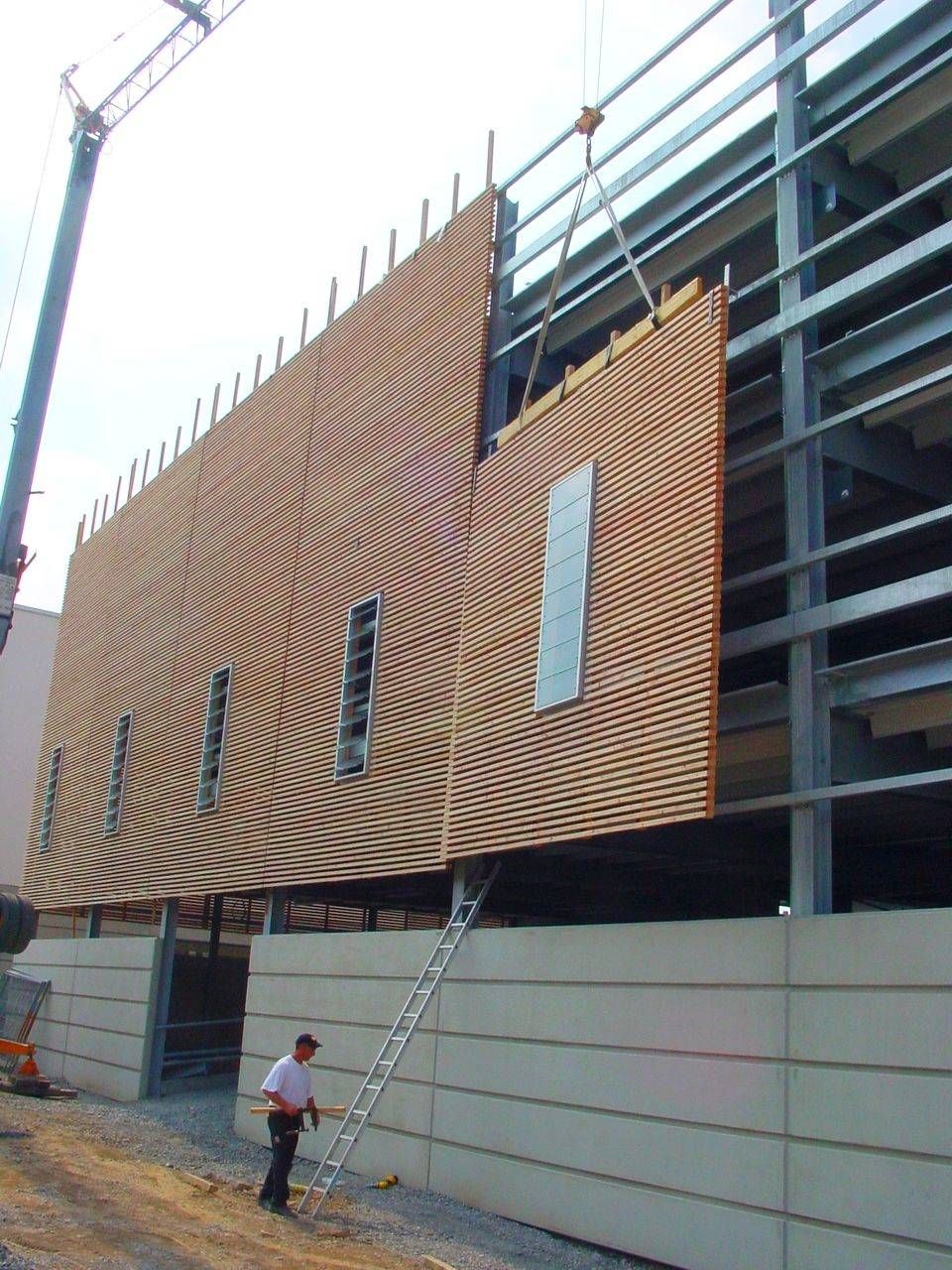 Holzfassade von Thomas Bier Zimmergeschäft