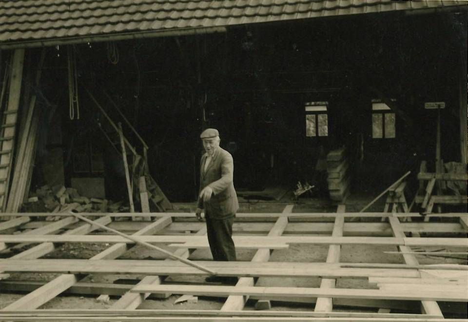 Zimmerer von Thomas Bier Zimmergeschäft, Archivbild