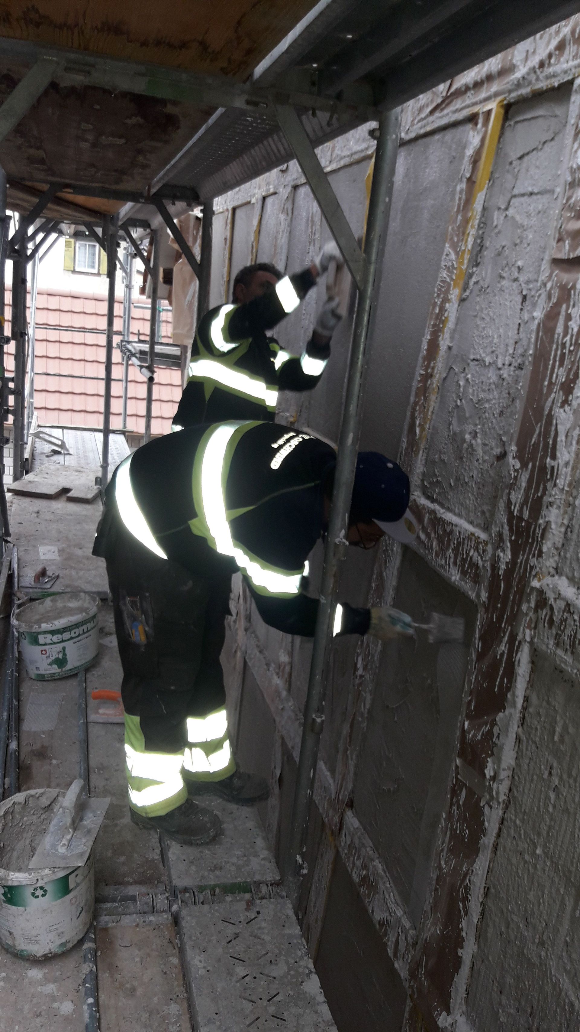 Riegelfassade verputzen - Paul Gschwind AG in Therwil