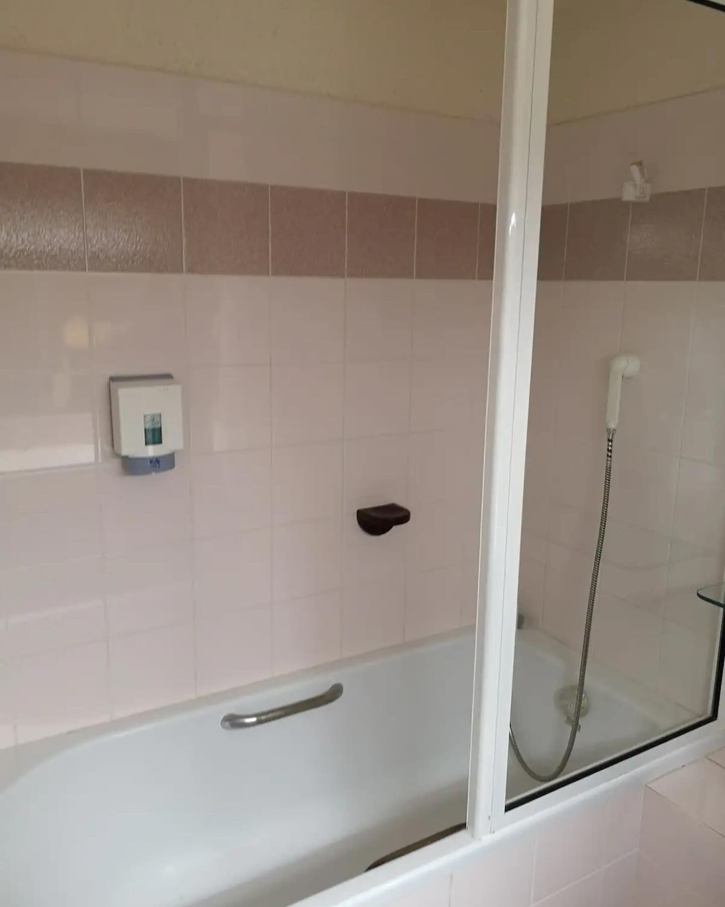 Recouvrement de faïence - avant