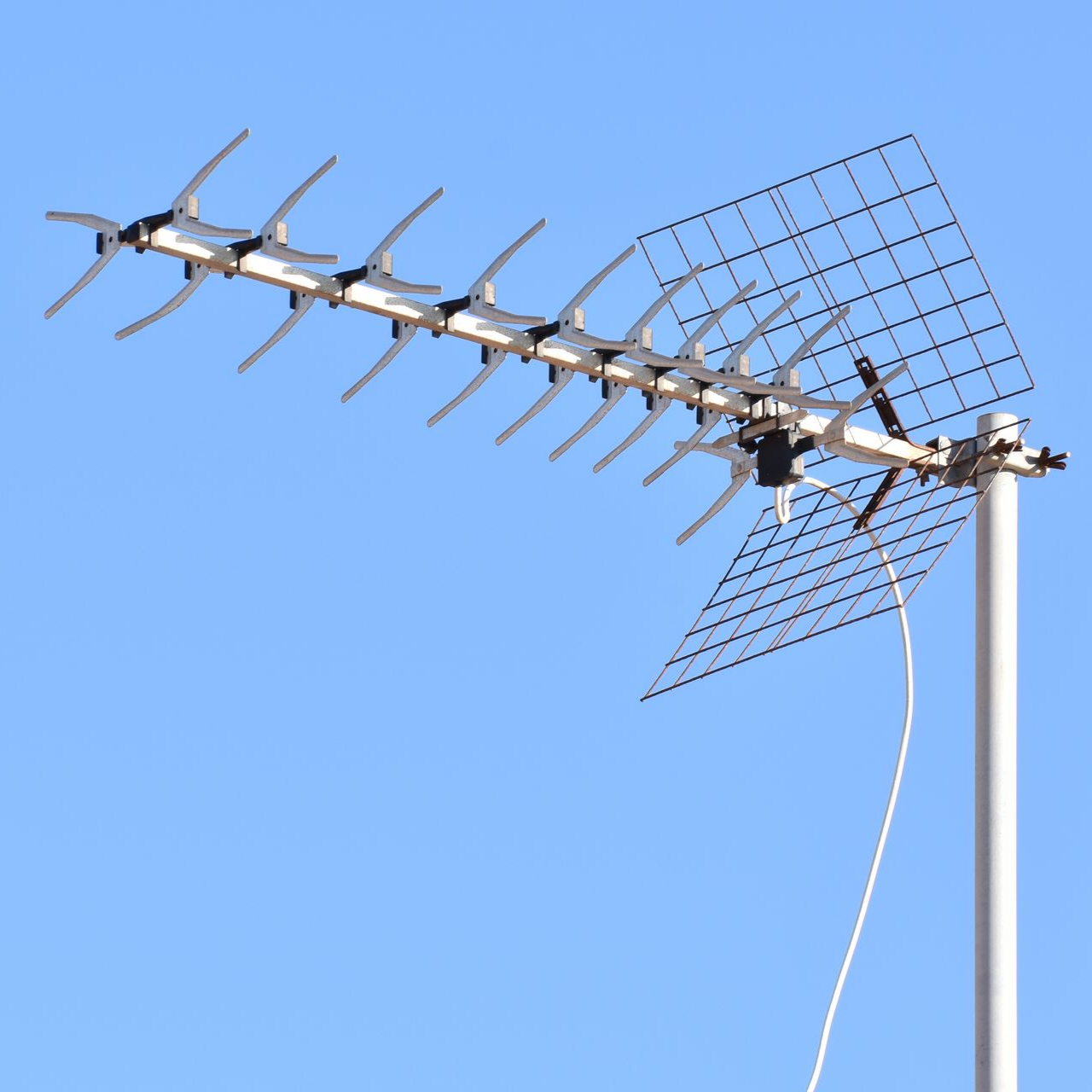 Antenne TV neuve