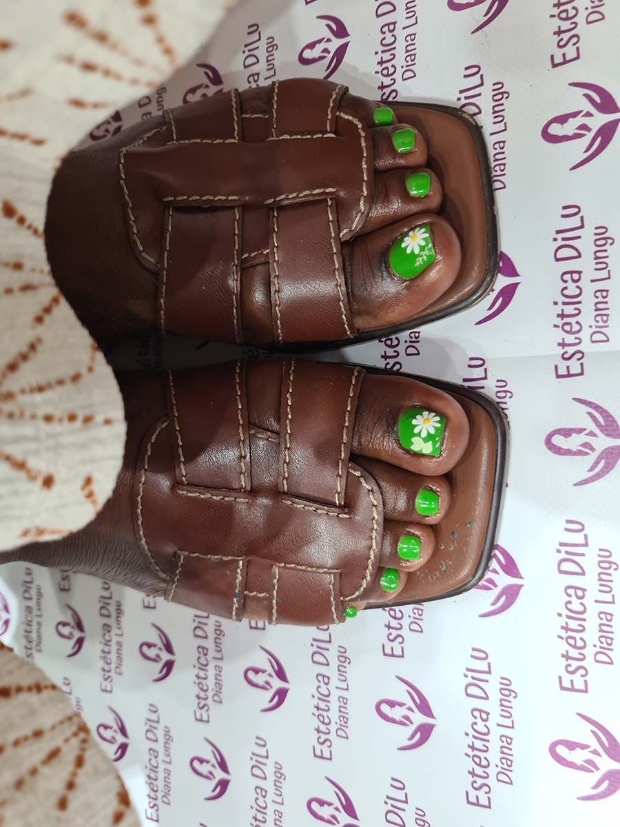 Estètica Diana Lungu Selvert pedicura