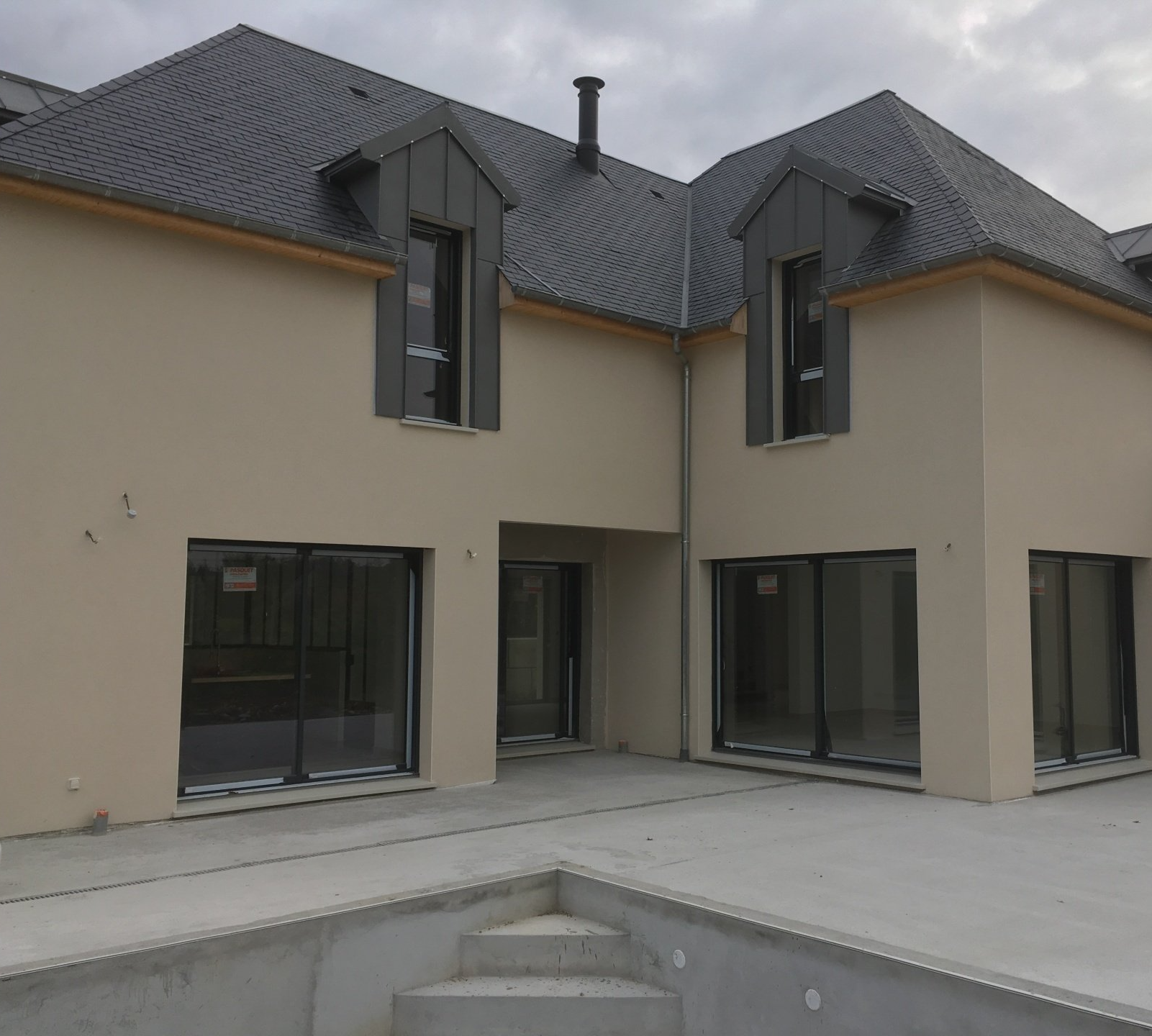 Dallage extérieur maison