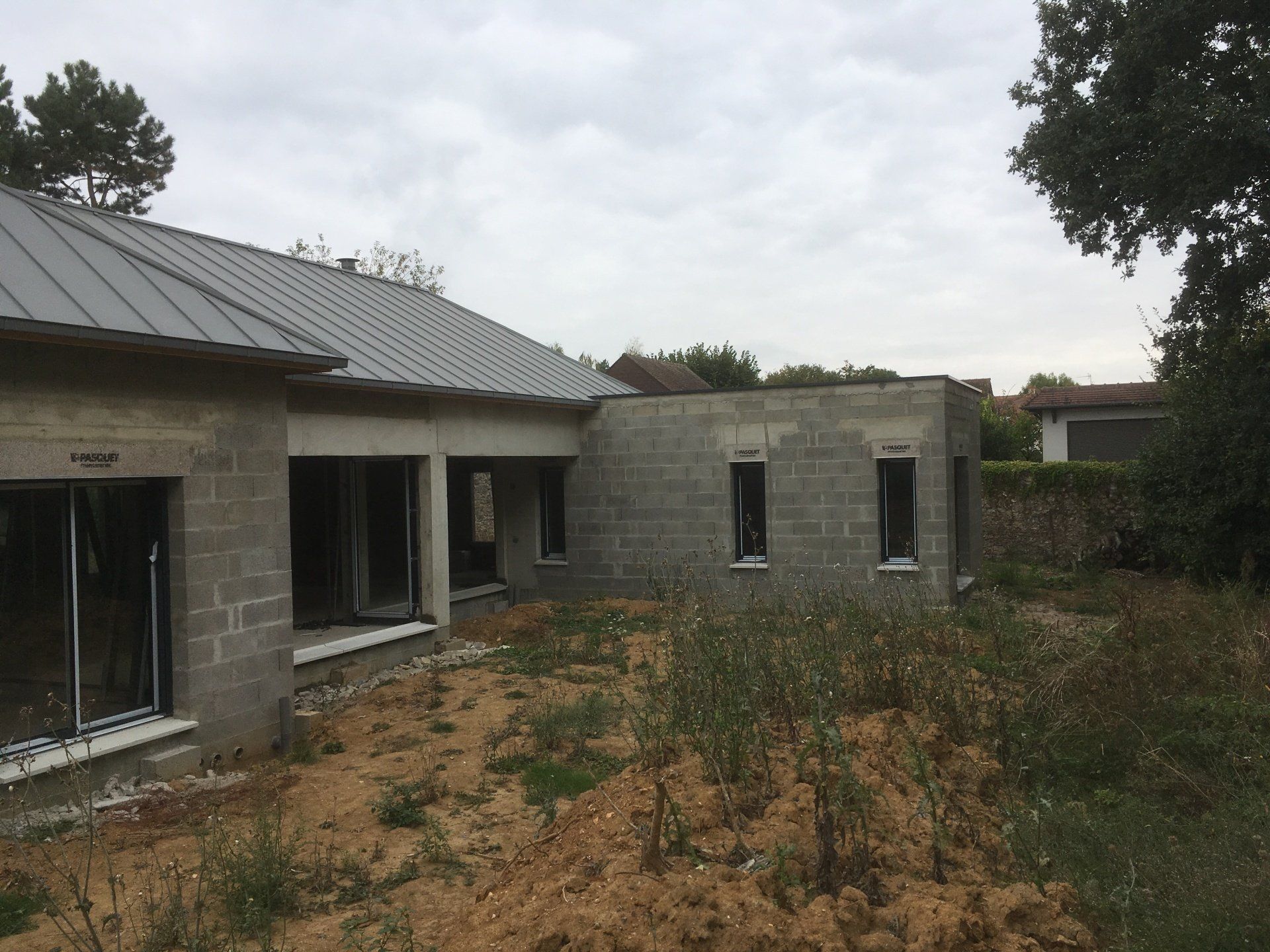 Construction d'une maison neuve en parpaing