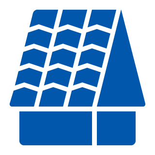 Toit avec couverture en tuile.