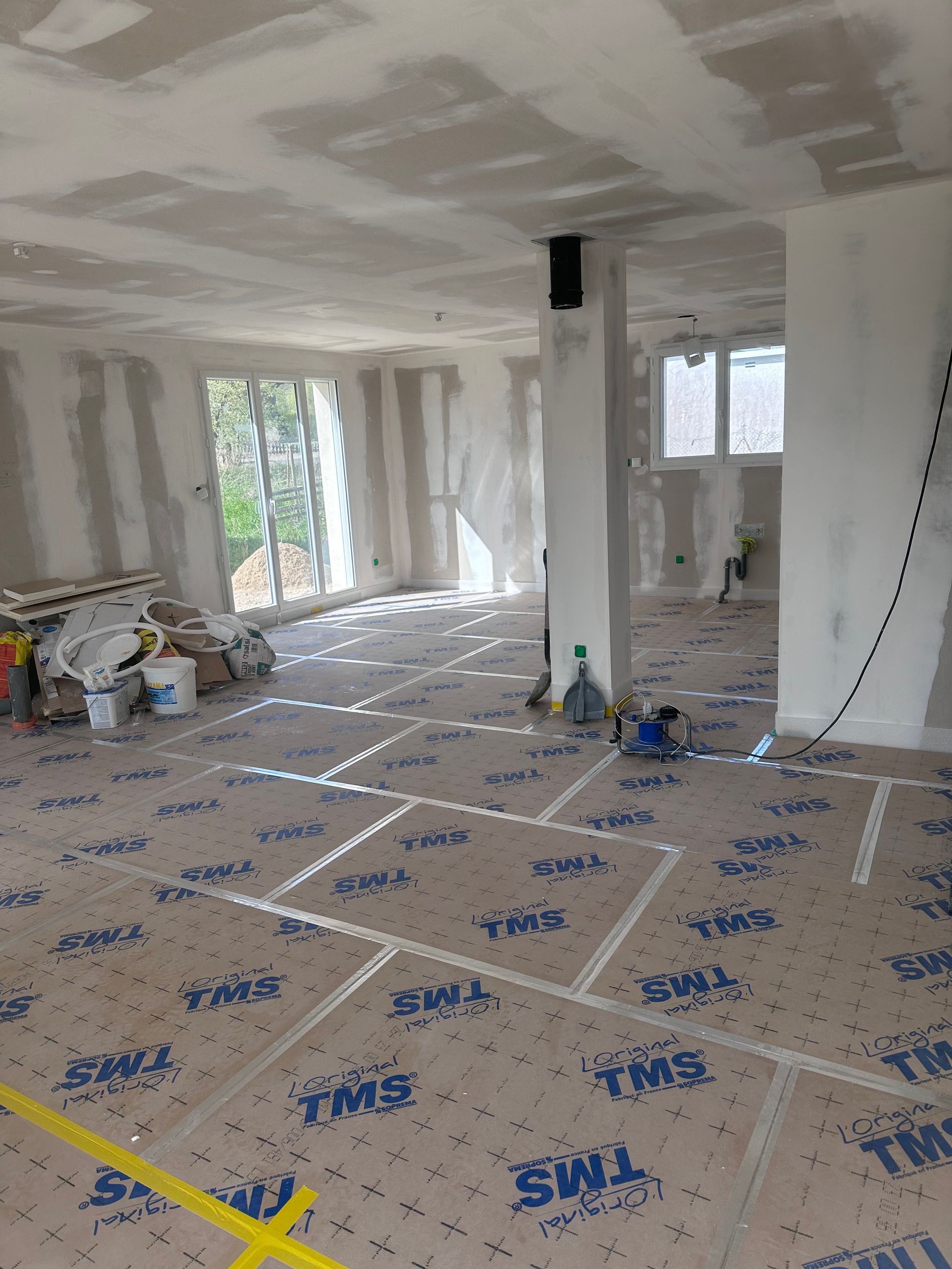 Un chantier d'isolation du sol