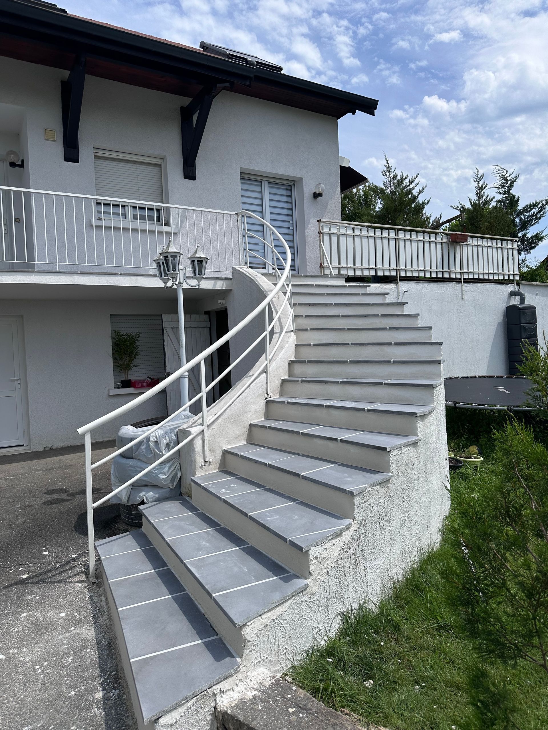 Un escalier extérieur