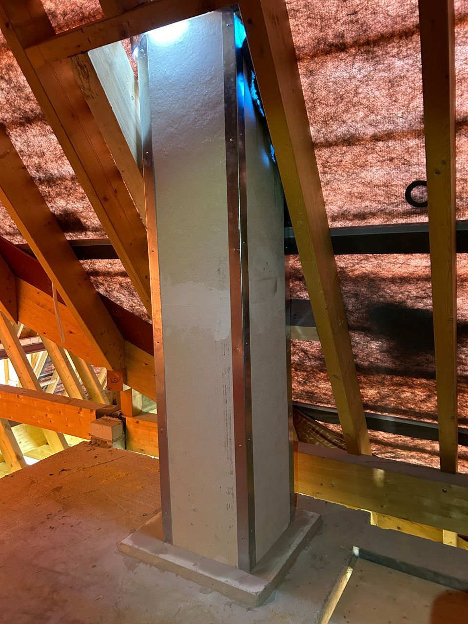 Aufzugs- und Schachtentrauchung