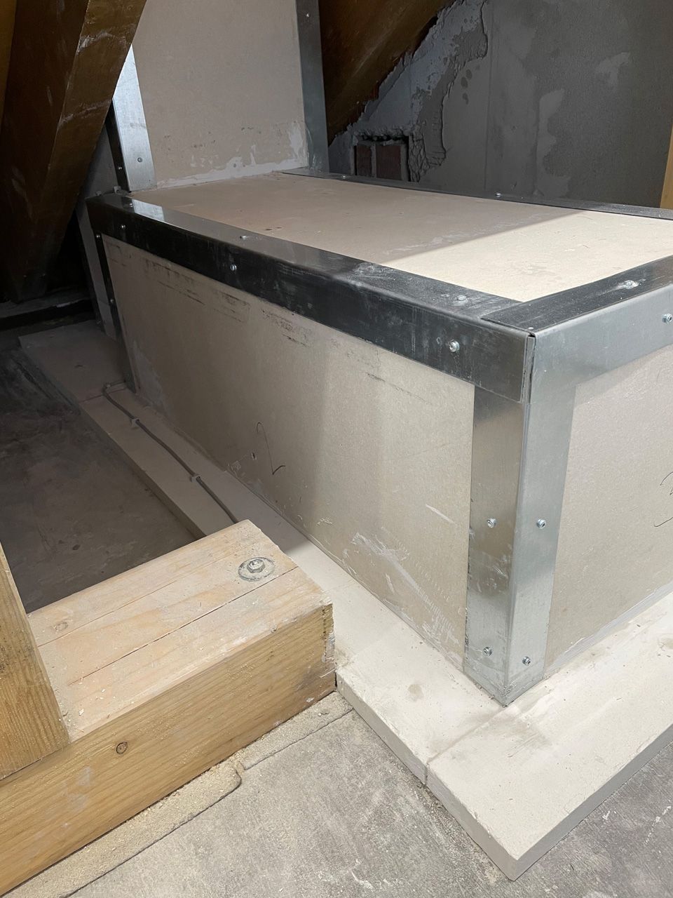 L90 Brandschutzkanal