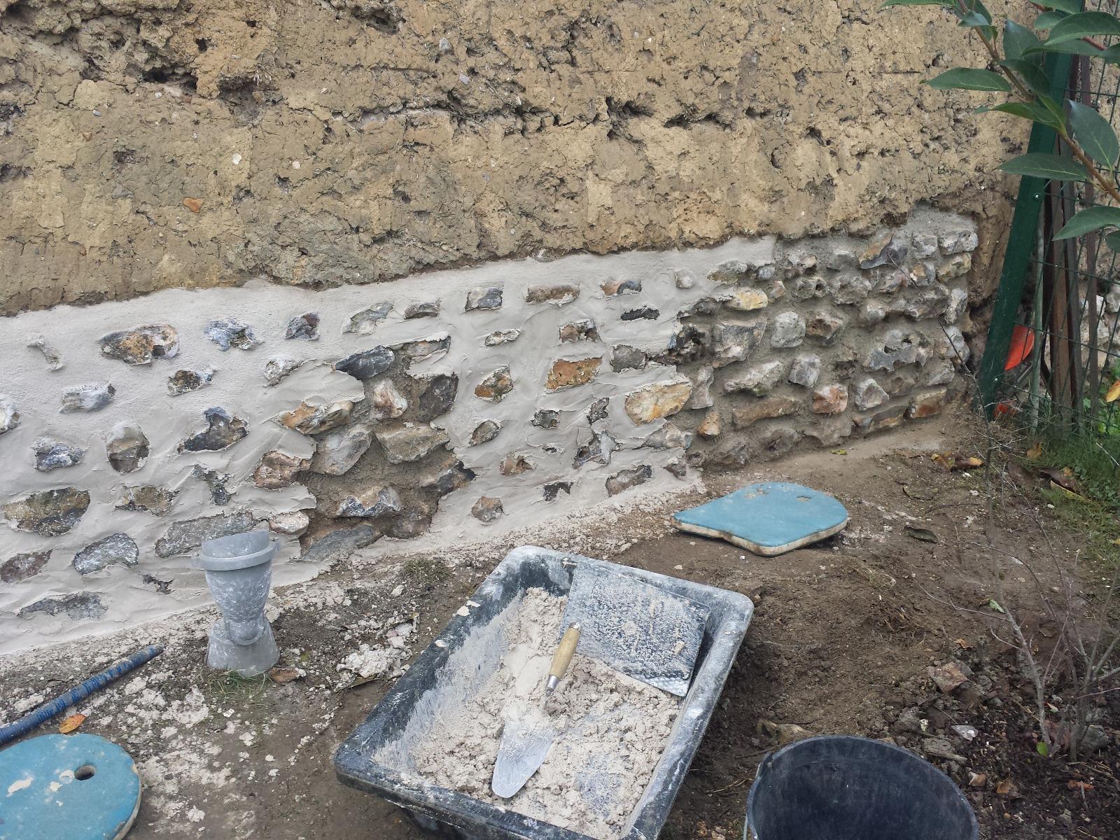 Rejointoiement de murs anciens