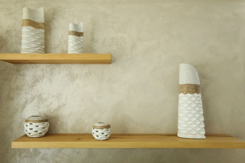 LESUX GmbH Sichtbeton, Lehmwand, Deko