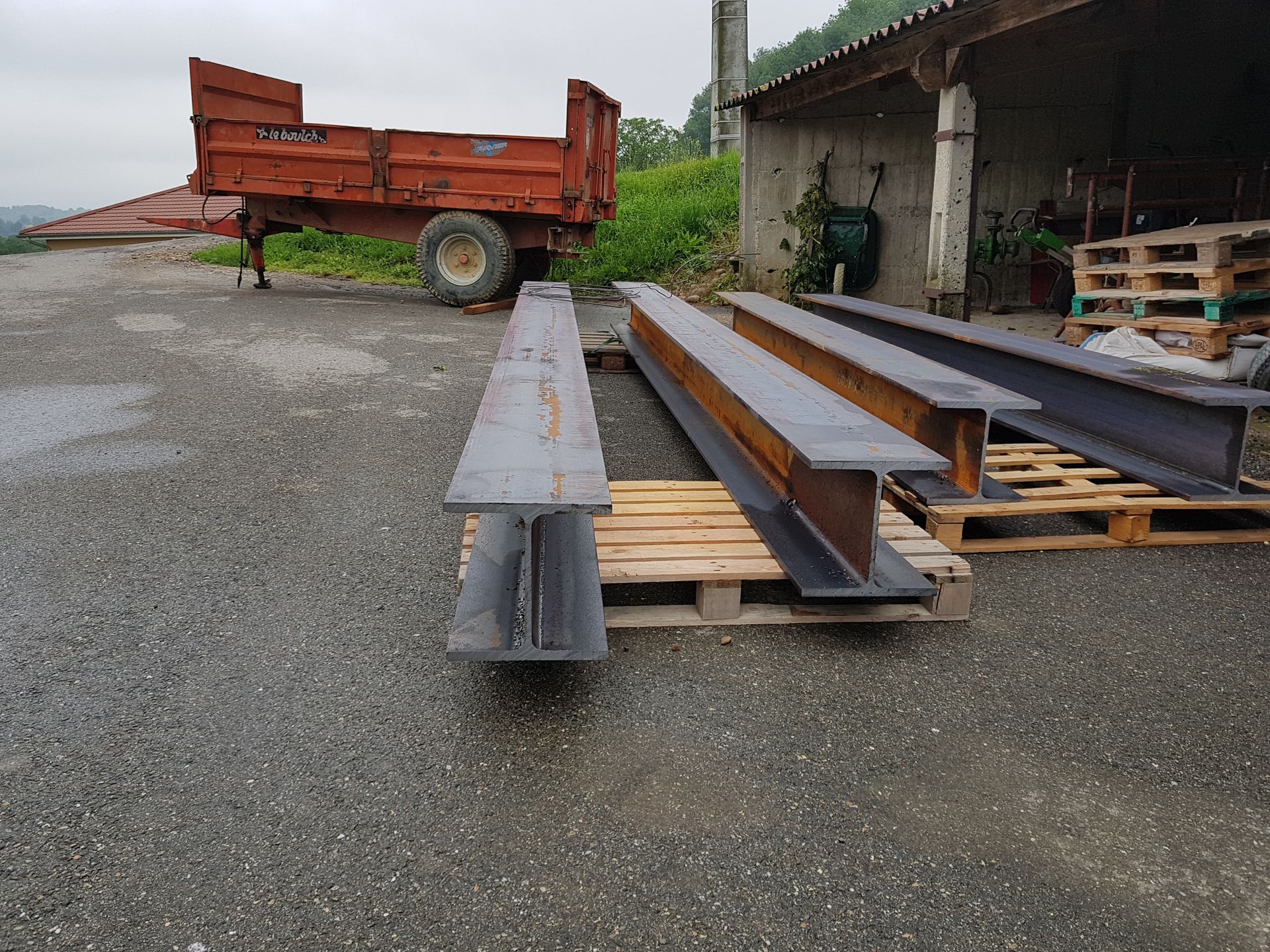 Poutres au sol pour un projet de rénovation