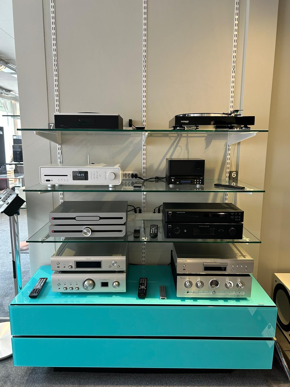 BeoPlay A1 - felix martin Lachen