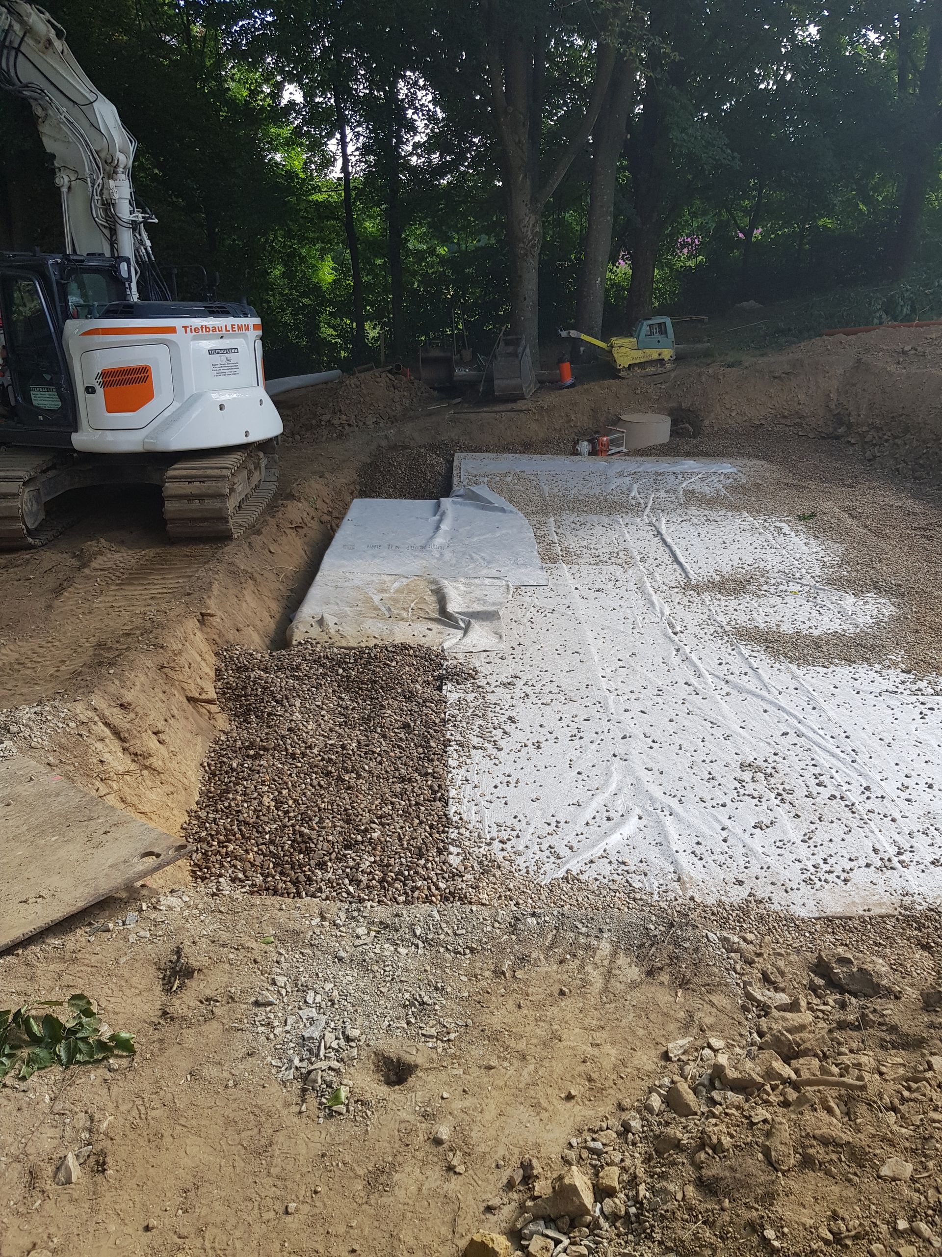 Tiefbau Lemm GmbH, ERSTELLUNG EINER RIGOLE