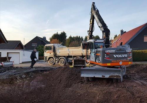 Tiefbau Lemm GmbH, Aushub einer Baugrube