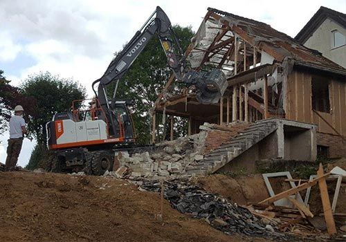Tiefbau Lemm GmbH, Demontage eines Fertighauses