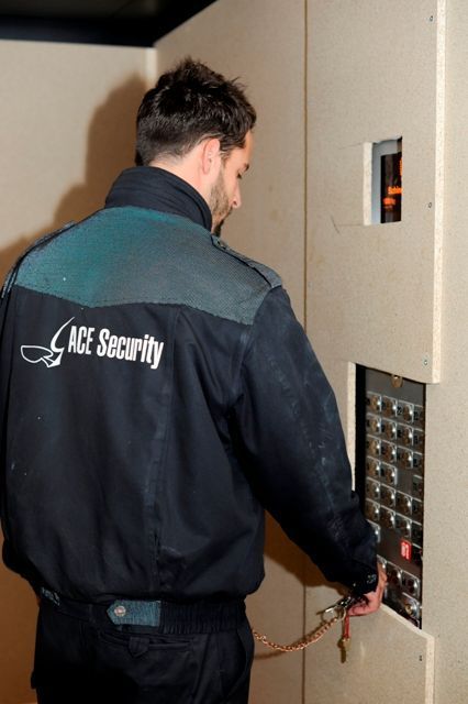 Objektbewachung Baustellenlift - Ace Security GmbH - Kloten