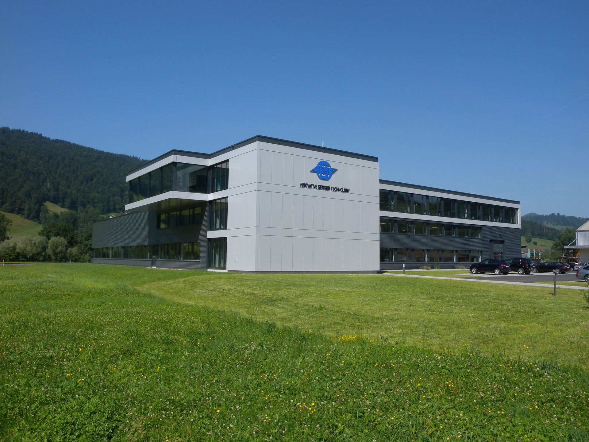 IST AG Ebnat-Kappel - K&K Fassaden AG
