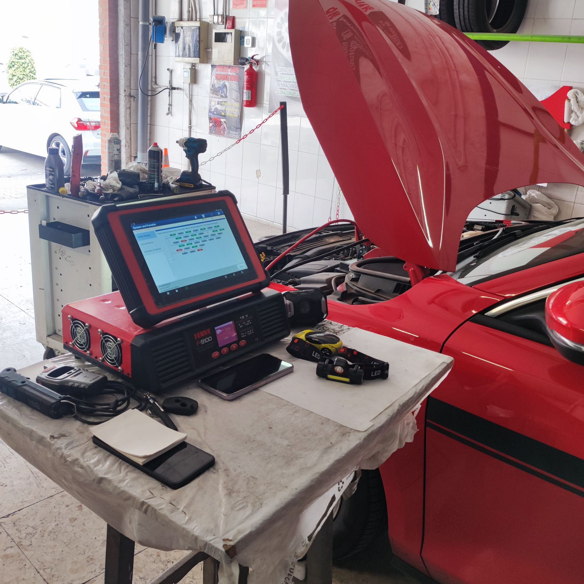 Reyman Automoción | Talleres multimarca en San Fernando