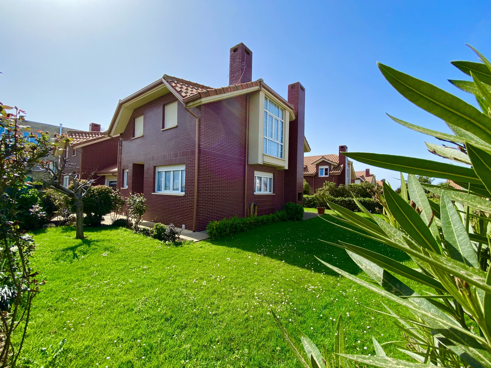 Casa de Anmar frontal