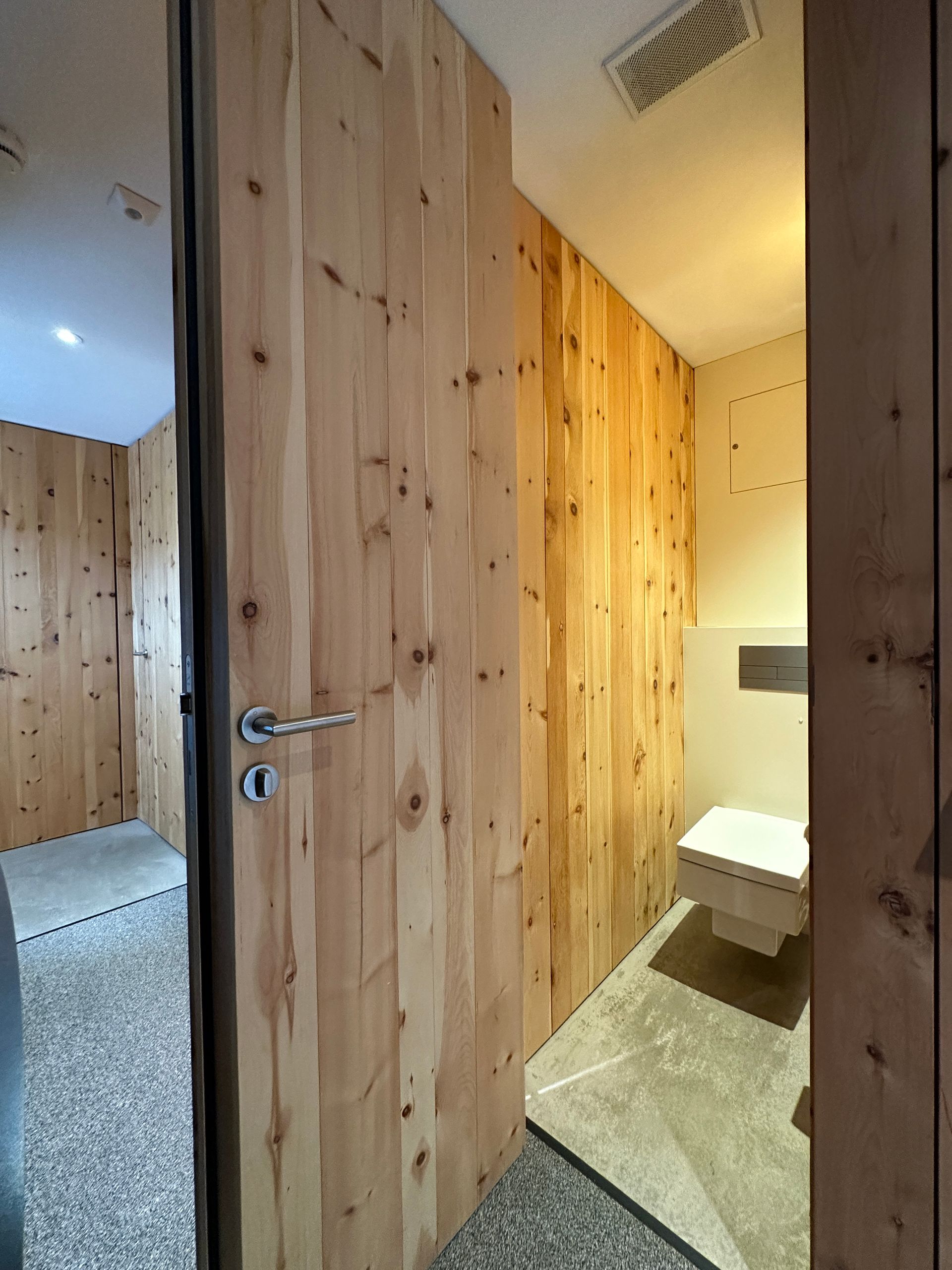 Einzel WC im Ferienhaus Buna Saira in Scuol im Engadin